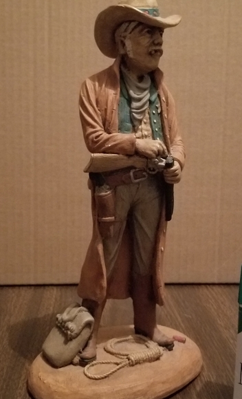 Figurine - Picture 2 of 2